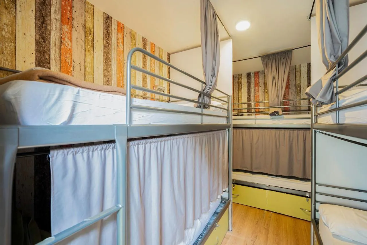 Casa Barcelo Camp Nou Barcelona Vandrarhem L'Hospitalet de Llobregat