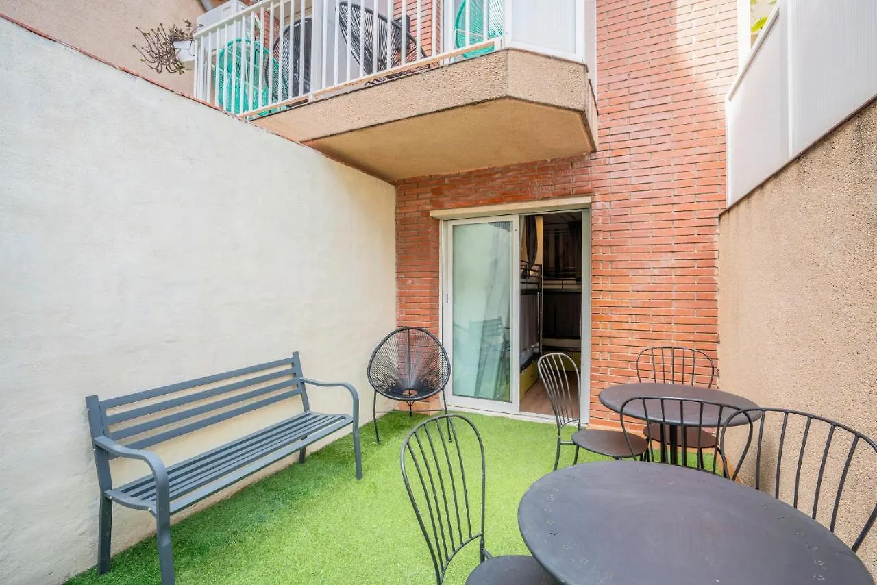 Casa Barcelo Camp Nou Barcelona Vandrarhem L'Hospitalet de Llobregat 0*,  Spanien