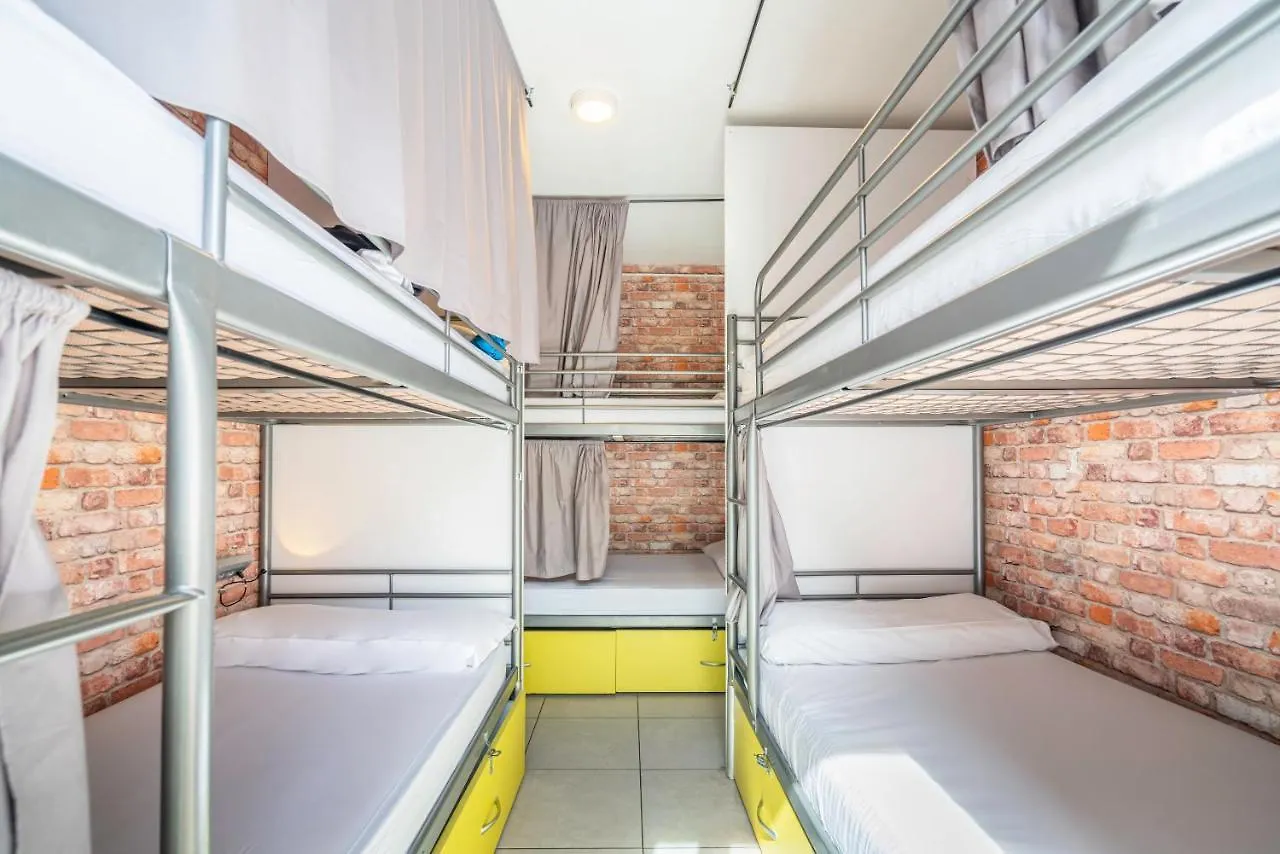 Casa Barcelo Camp Nou Barcelona Hostel L'Hospitalet de Llobregat
