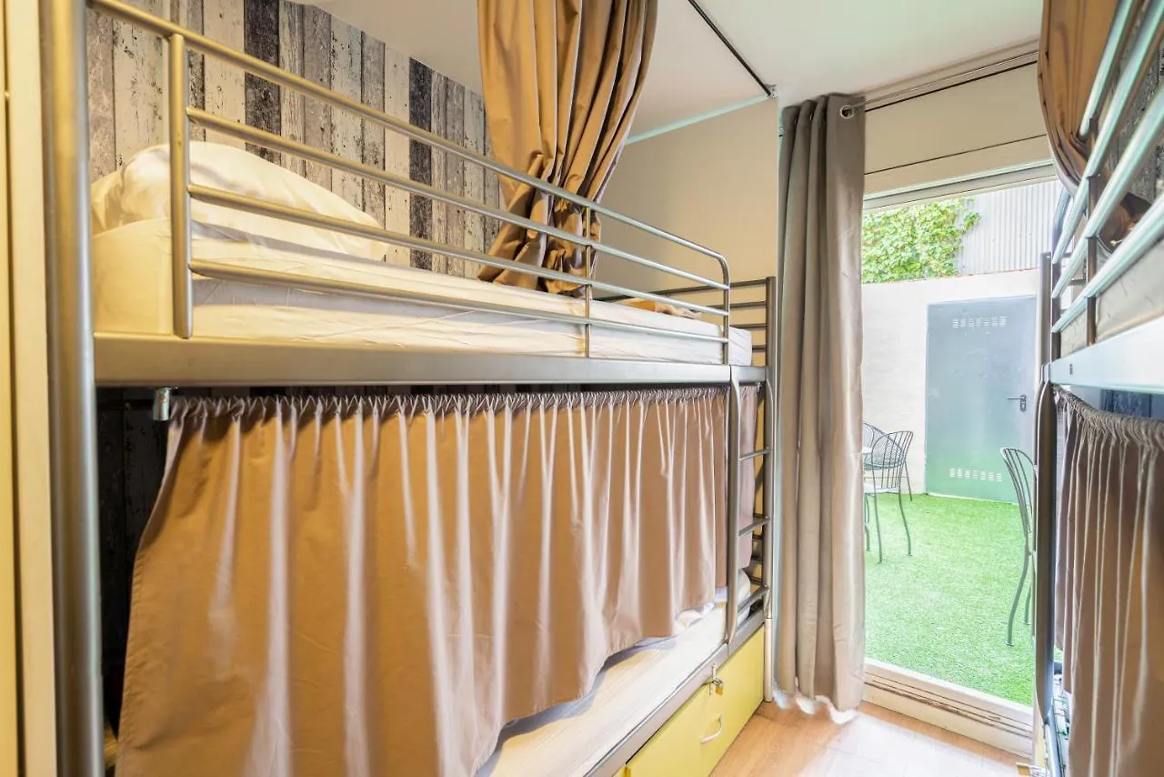 Casa Barcelo Camp Nou Barcelona Hostel L'Hospitalet de Llobregat