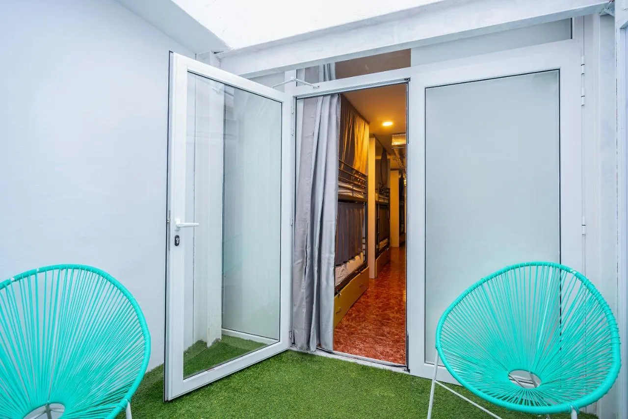 Casa Barcelo Camp Nou Barcelona Hostel L'Hospitalet de Llobregat 0*,