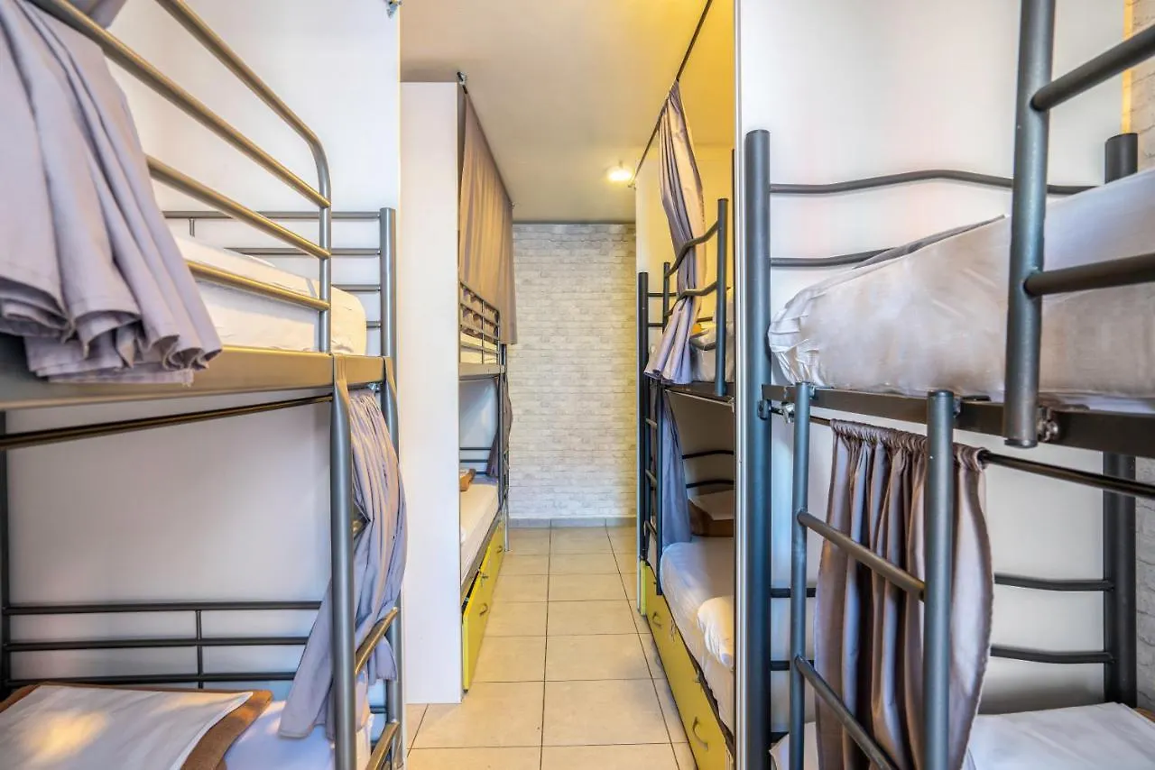 Casa Barcelo Camp Nou Barcelona Hostel L'Hospitalet de Llobregat 0*,